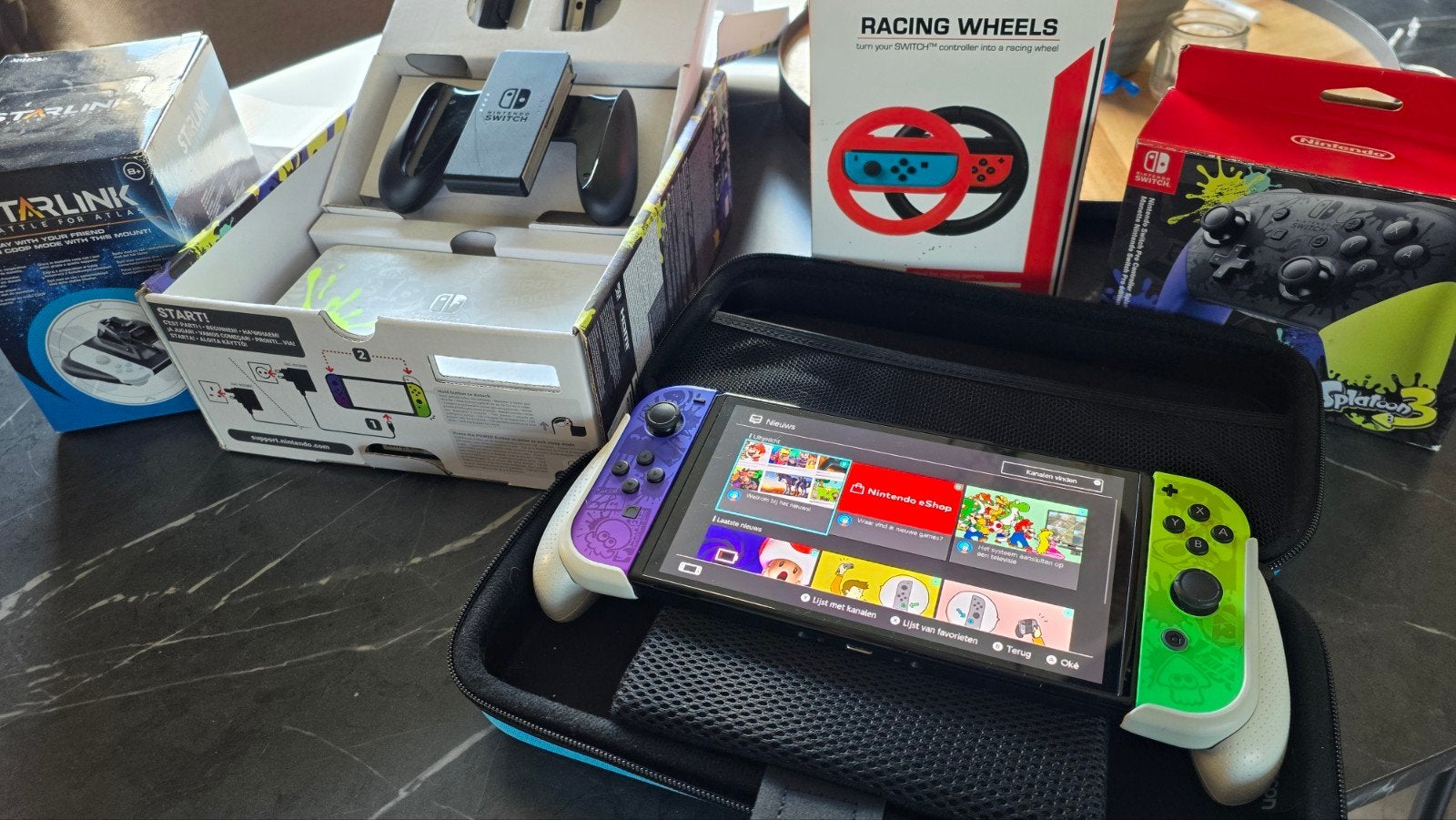 Nintendo Switch OLED Splatoon 3 Bundel, Ophalen of Verzenden, Zo goed als nieuw, Met 1 controller, Switch OLED