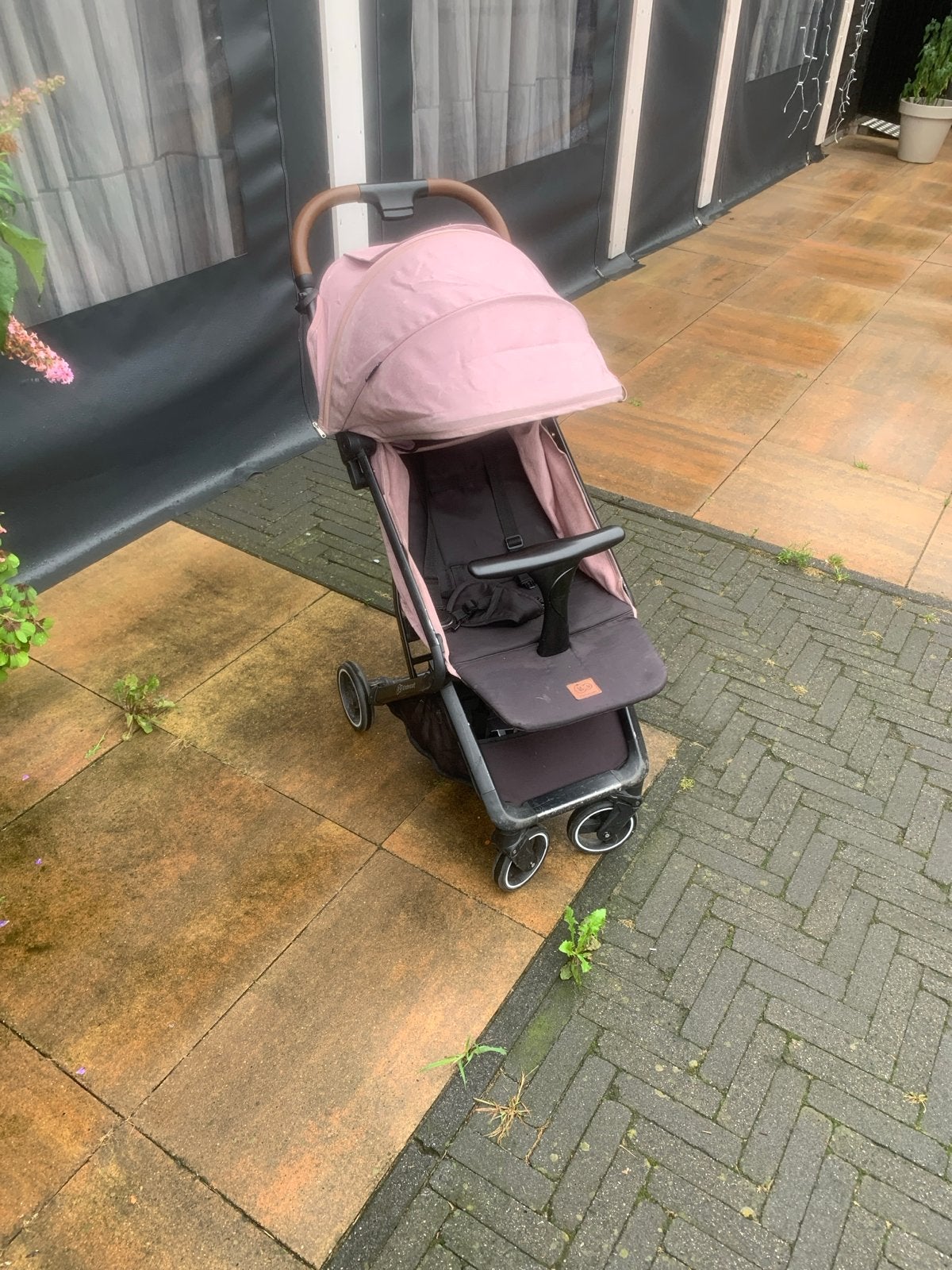 Kinderkraft Nubi kinderwagen - Roze, Kinderen en Baby's, Ophalen of Verzenden, Gebruikt, Overige merken, Verstelbare rugleuning