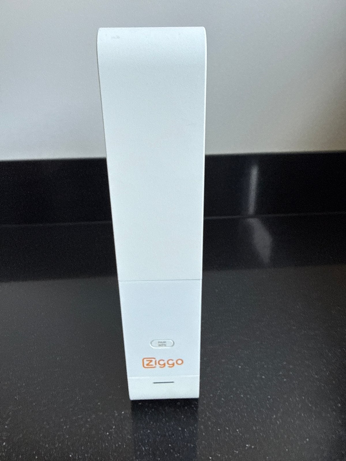 Ziggo Connectbox Router met Modem, Ophalen of Verzenden, Gebruikt, Router met modem