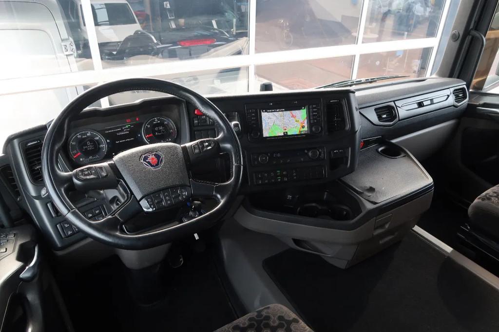 Scania R530 V8 NGS 6X2/ FULL AIR/ RETARDER/ BOOGIE/ 2X TANK, Auto's, Vrachtwagens, Automaat, Euro 6, Scania, Wit