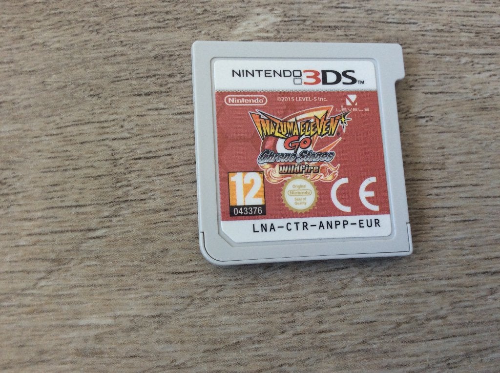 Inazuma Eleven Go Chrono Stones Wildfire Nintendo 3DS, 1 speler, Ophalen of Verzenden, Zo goed als nieuw, Vanaf 3 jaar