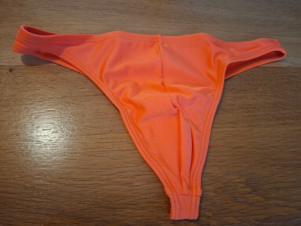 Neon Oranje Zwemstring - Maat L, Verzenden, Maat 52/54 (L), Overige kleuren, Zwemslip
