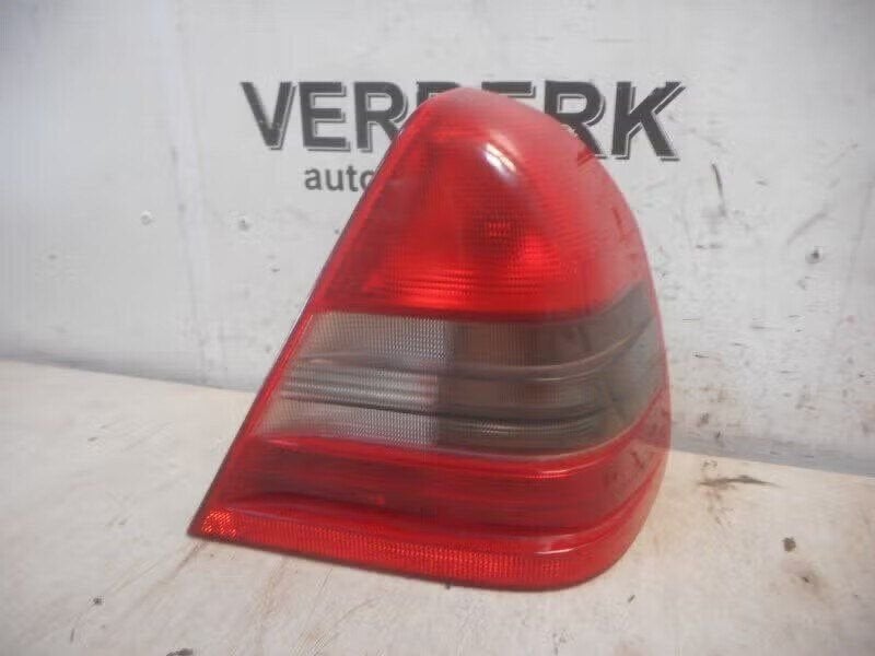 ACHTERLICHT RECHTS Mercedes-Benz C (W202) (202-820-02-64), Gebruikt, Mercedes-Benz AG, Ophalen of Verzenden, Dialog.mb@mercedes-benz.com