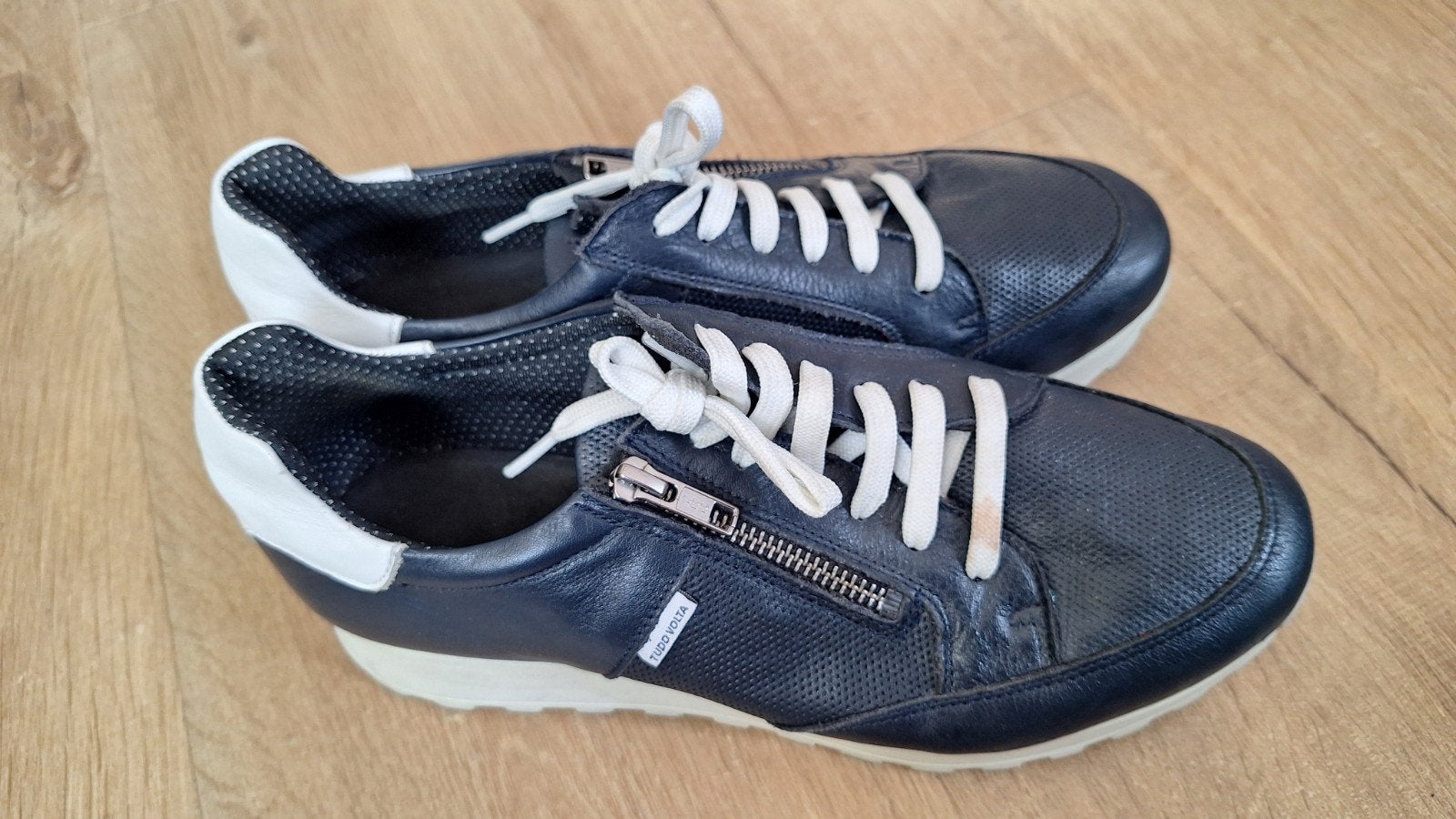 TUDO VOLTA Leren Sneakers - Donkerblauw, Maat 38, Blauw, Ophalen of Verzenden, Tudor volta, Sneakers of Gympen
