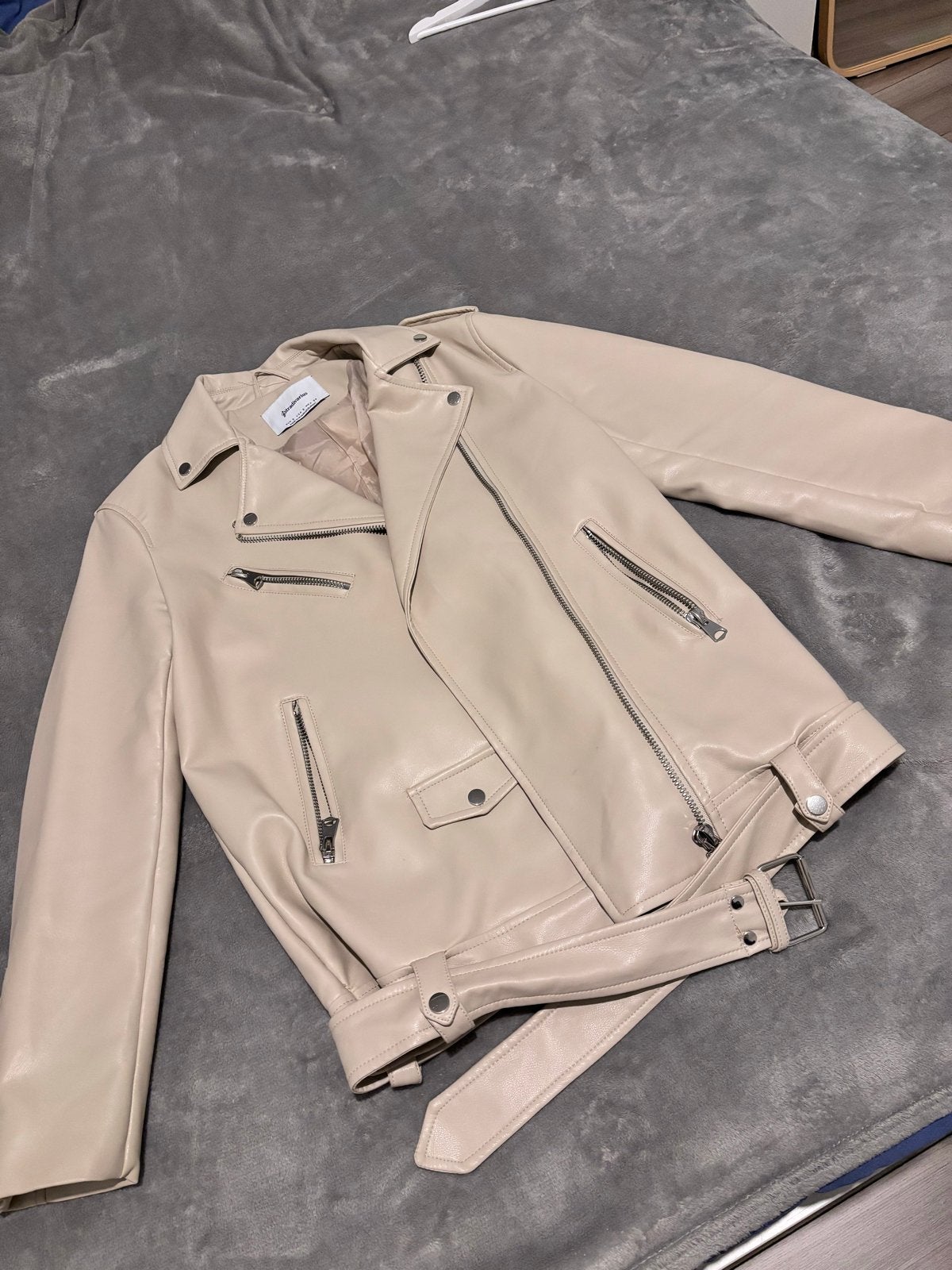 Stradivarius jack, Kleding | Dames, Ophalen of Verzenden, Zo goed als nieuw, Maat 36 (S), Beige