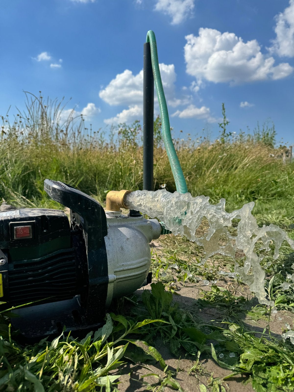 Waterpuls/ grondwater/ waterbron/ grondwaterbron eigen water, Tuin en Terras, Ophalen of Verzenden, Zo goed als nieuw, Elektrisch