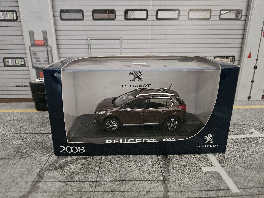 Norev Peugeot 2008 2013 1/43 in ovp, Hobby en Vrije tijd, Modelauto's | 1:43, Ophalen of Verzenden, Zo goed als nieuw, Auto, Norev