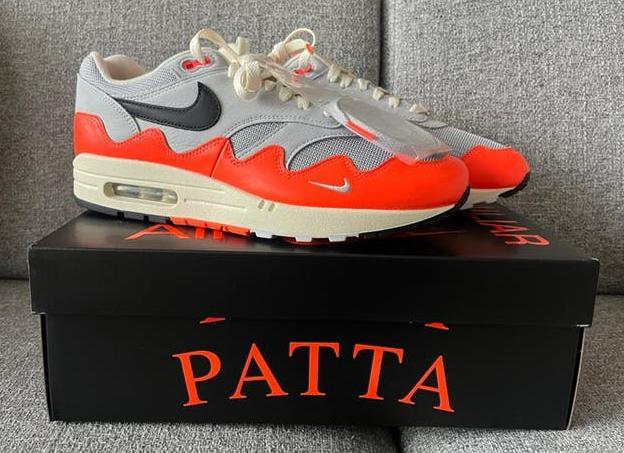 Nike Air Max 1 x Patta Waves “Hyper Crimson” maat 44, Ophalen of Verzenden, Nieuw, Overige kleuren