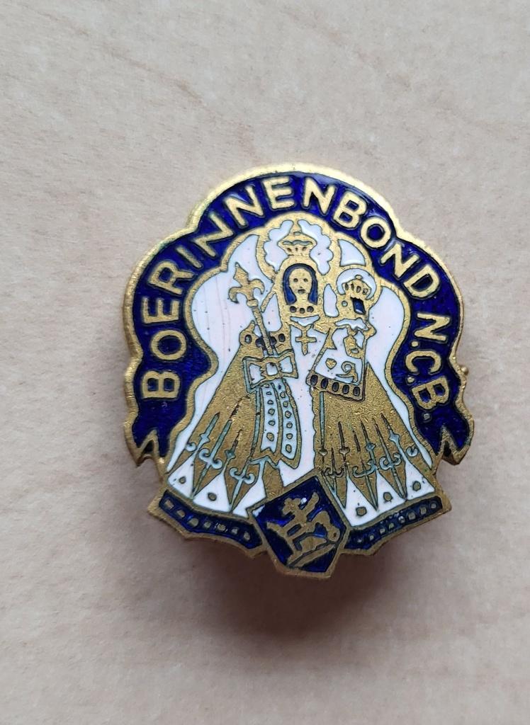 NCB Boerinnenbond Bond Boeren emaille broche, Gebruikt, Niet vindbaar, Niet vindbaar, Speldje of Pin
