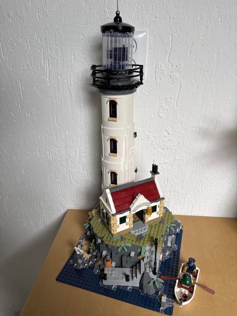 LEGO Ideas 21335 Gemotoriseerde Vuurtoren, Ophalen, Zo goed als nieuw