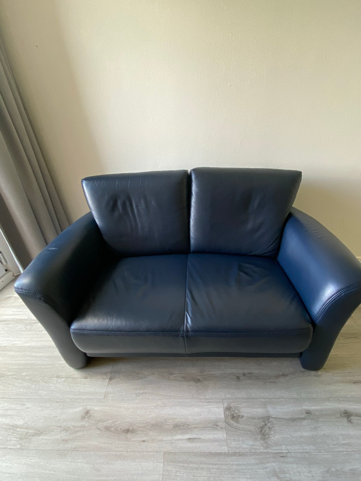 Leten tweezitsbank donkerblauw, Huis en Inrichting, Ophalen, 150 tot 200 cm, Tweepersoons, Zo goed als nieuw