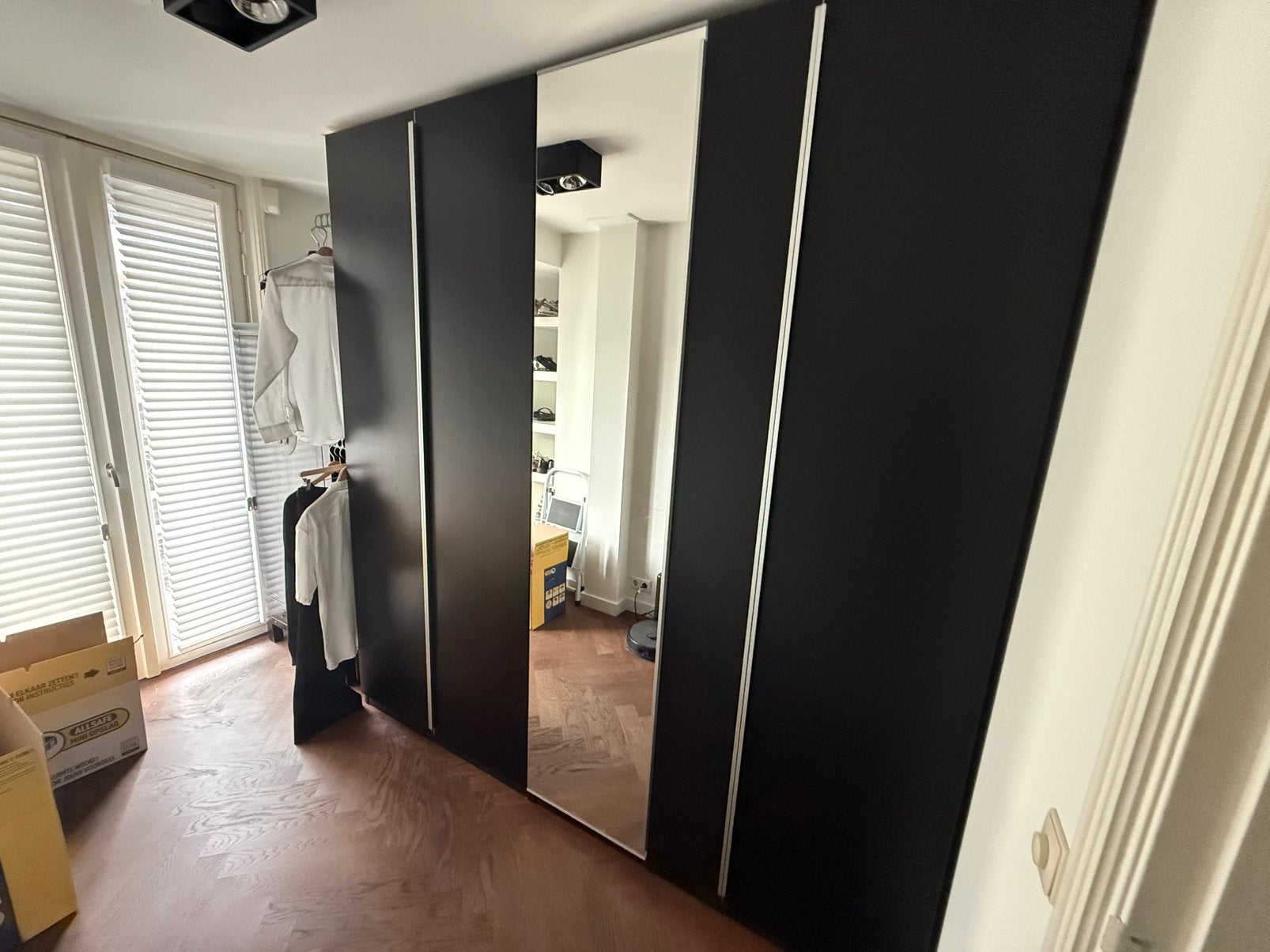 IKEA Pax Kast Zwart 225cm lang, 235cm hoog. Zelf demonteren, Ophalen, 200 cm of meer, Zo goed als nieuw, 200 cm of meer