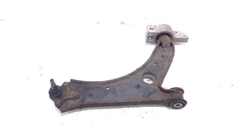 Draagarm rechts voor Volkswagen Golf, Onderdelen@venauto.nl, Van der Ven Autorecycling B.V., Gebruikt, Ettenseweg 76, 4706 PB Roosendaal, The Netherlands