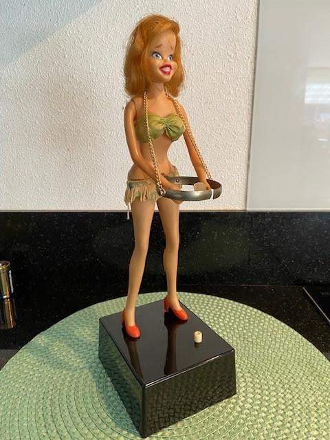 Go Go Girl drankmixer, barpop/bartender Hongkong van Poynter, Antiek en Kunst, Antiek | Speelgoed, Ophalen of Verzenden