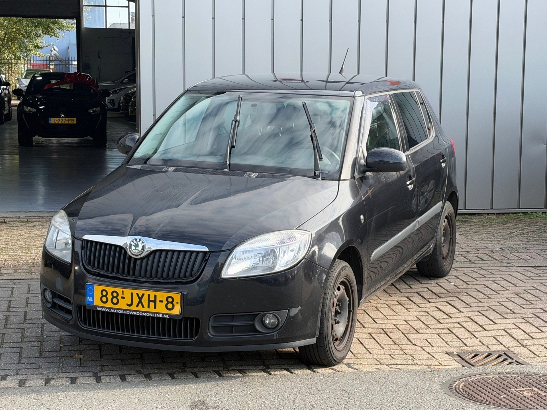 Skoda Fabia 1.2-12V Tour nieuw apk, Auto's, Voorwielaandrijving, 1198 cc, Zwart, Bedrijf