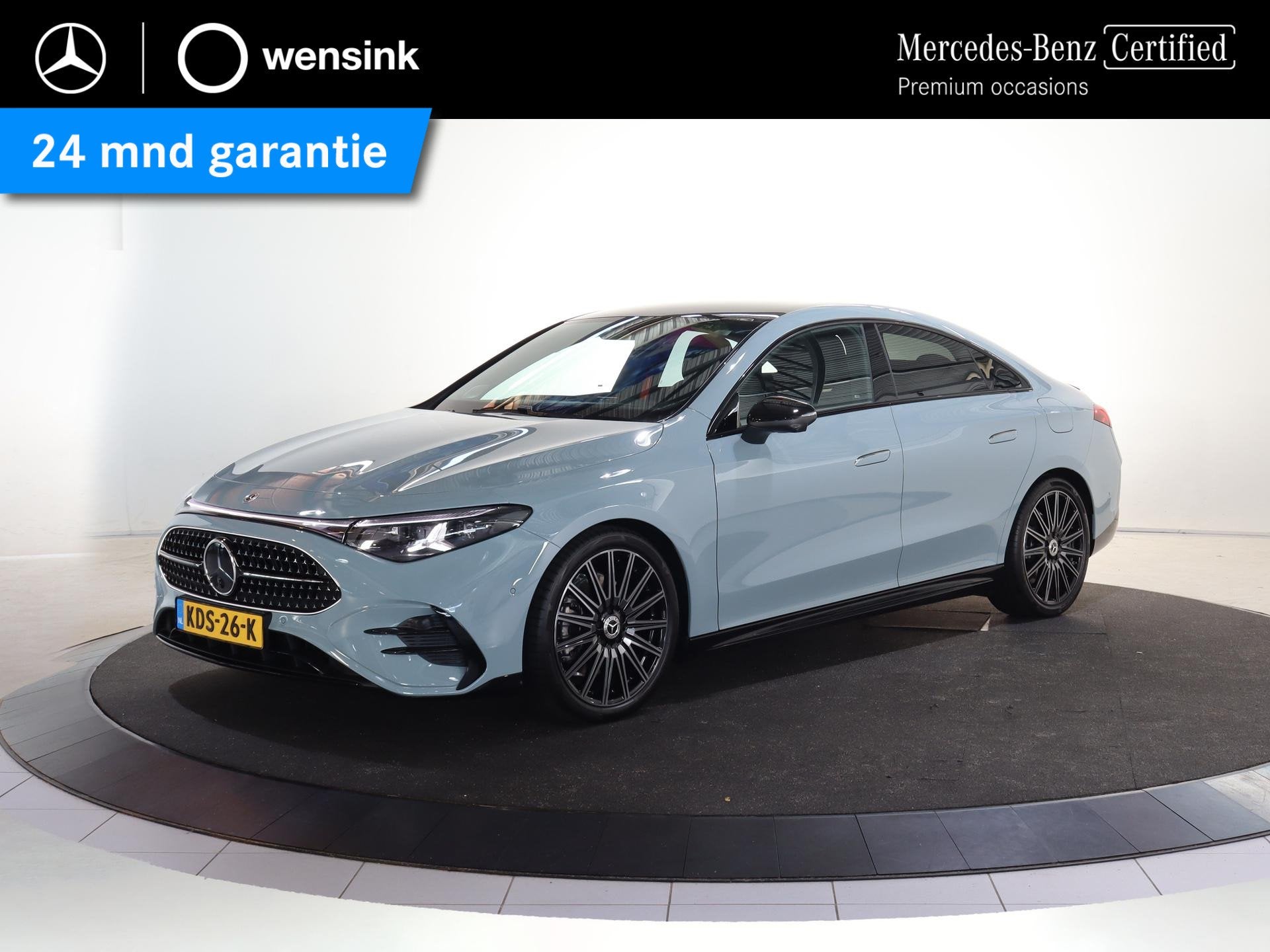 Mercedes-Benz CLA-Klasse 200 AMG Line Business Solution AMG, Stof, 4 cilinders, Blauw, 163 pk