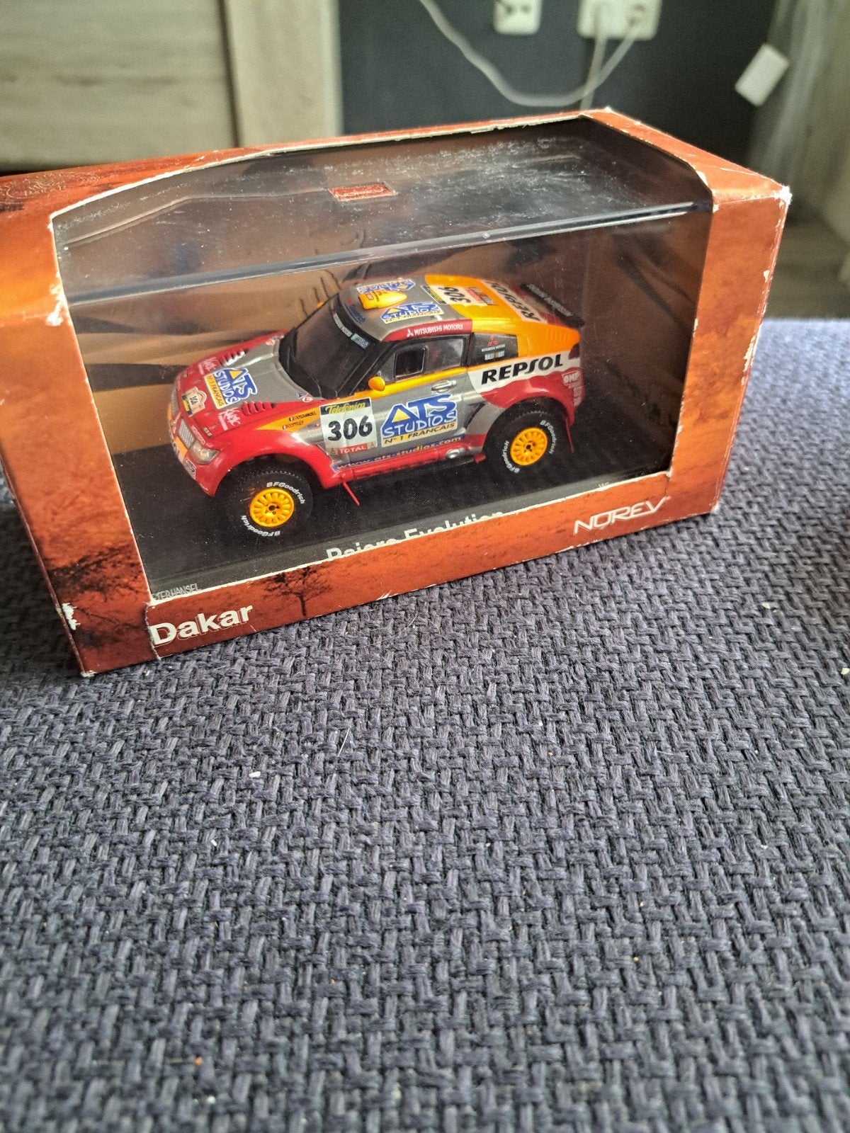 Norev model mitsubishi pajero "Parijs dakar", France, Gebruikt, Auto, Norev
