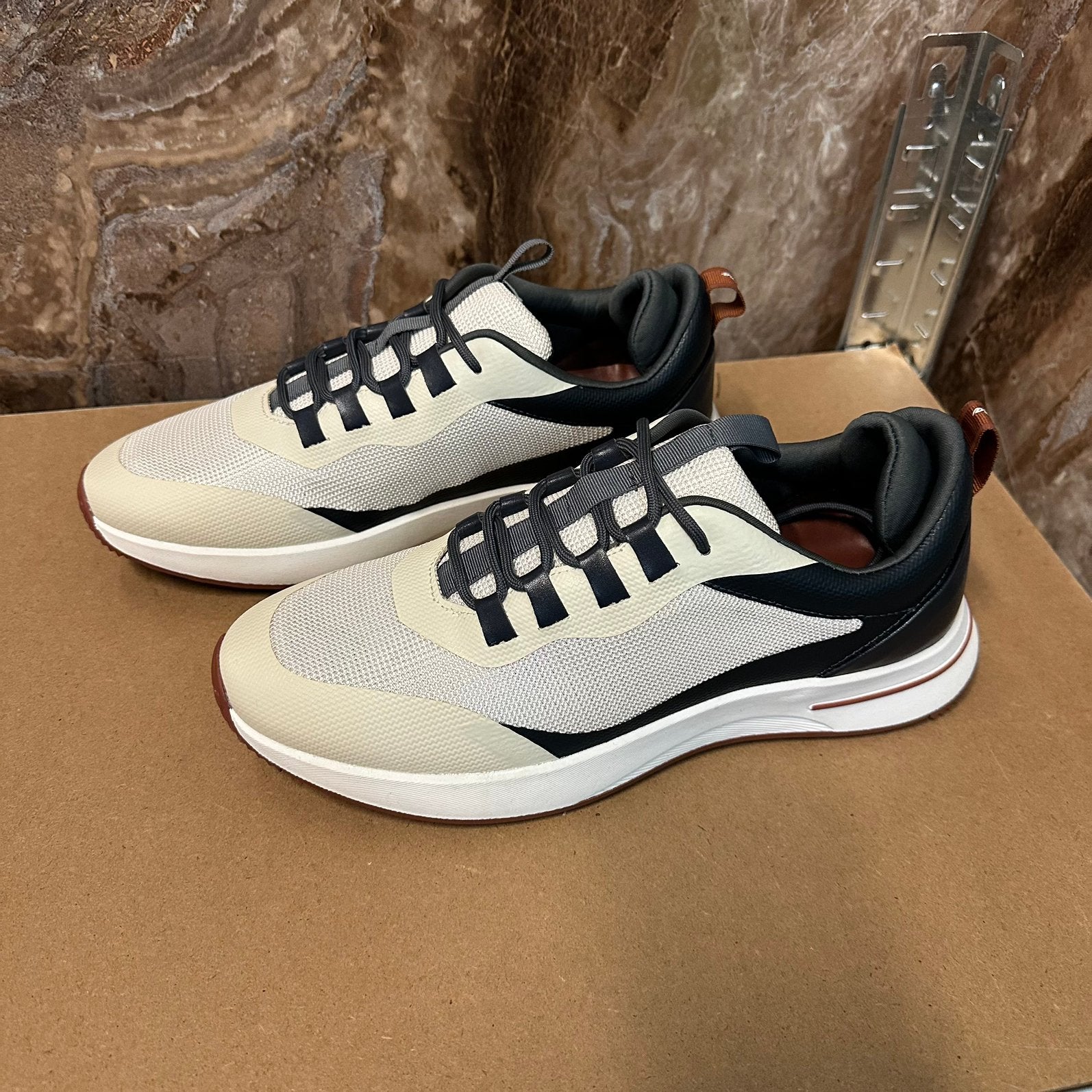 Loro Piana Week End Walk Sneakers – Beige – Maat 39-46, Ophalen of Verzenden, Overige kleuren, Sneakers of Gympen