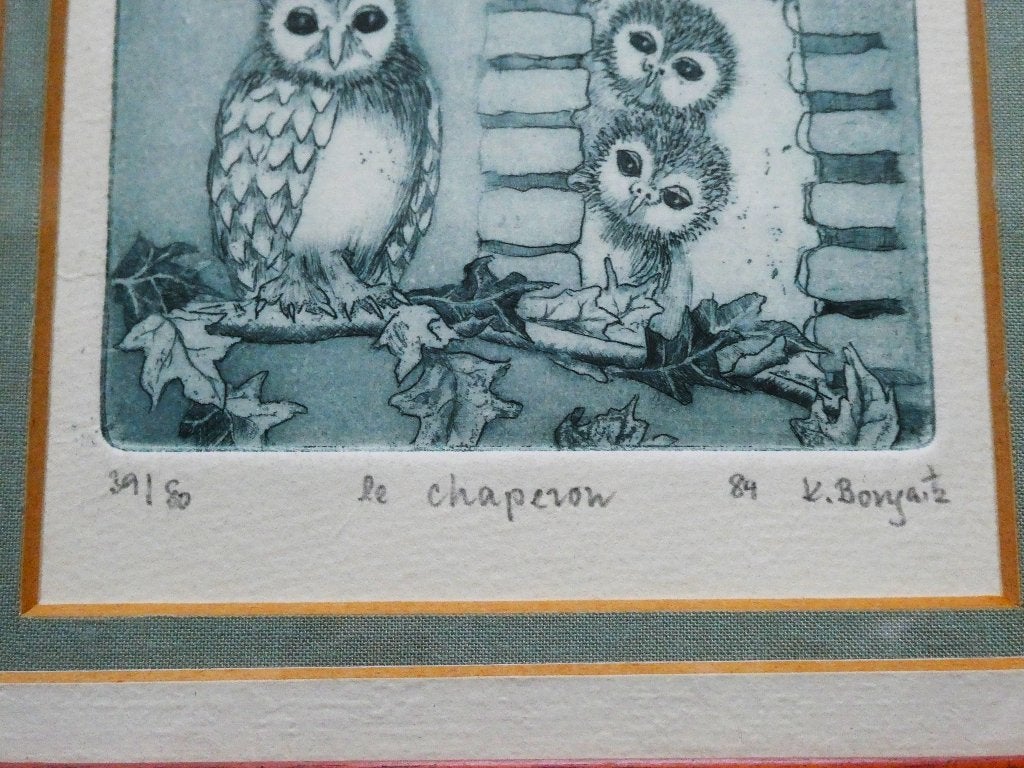 Ets van een uil met 2 jonge uiltjes Le Chaperon De Oppas, Antiek en Kunst, Ophalen of Verzenden, 14 cm, Met tekst, Flora en Fauna