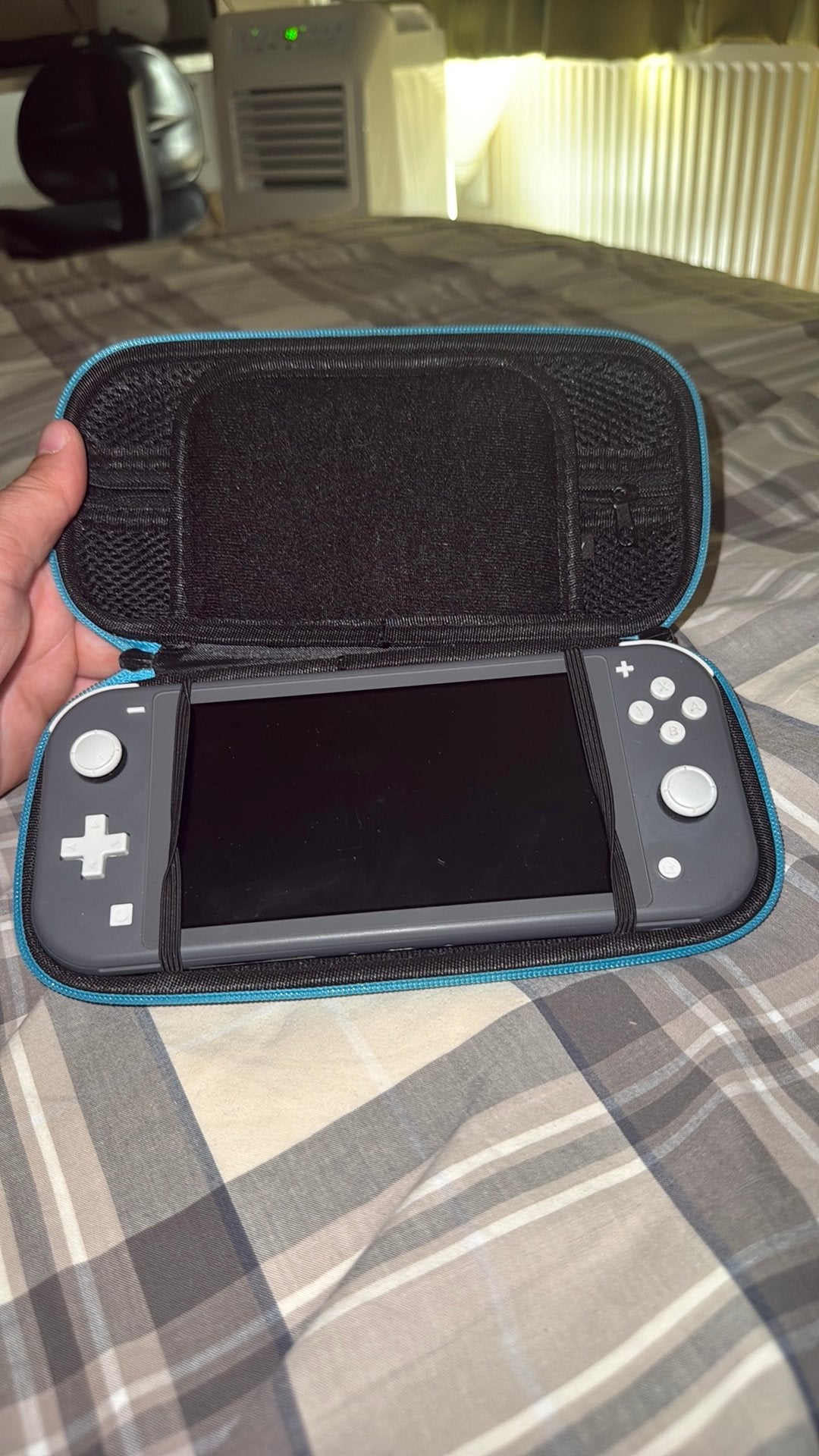 Nintendo switch lite grijs + minecraft, Ophalen of Verzenden, Grijs, Zo goed als nieuw