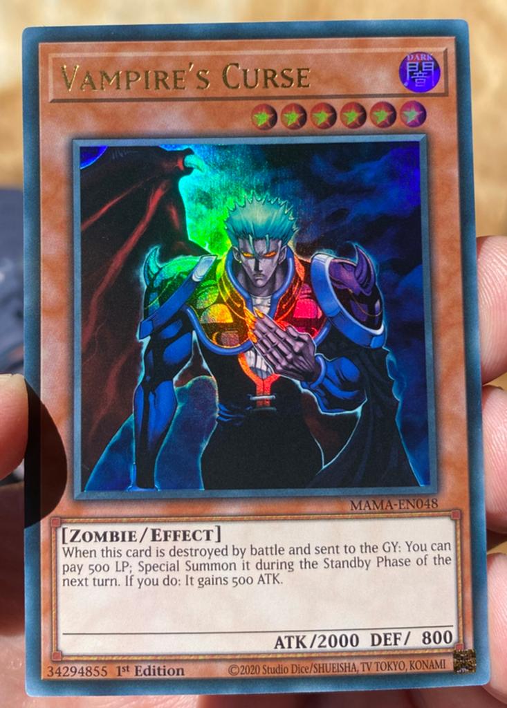 Yu-Gi-Oh! Vampire’s Curse MAMA 1st Edition !, Ophalen of Verzenden, Zo goed als nieuw, Losse kaart, Foil