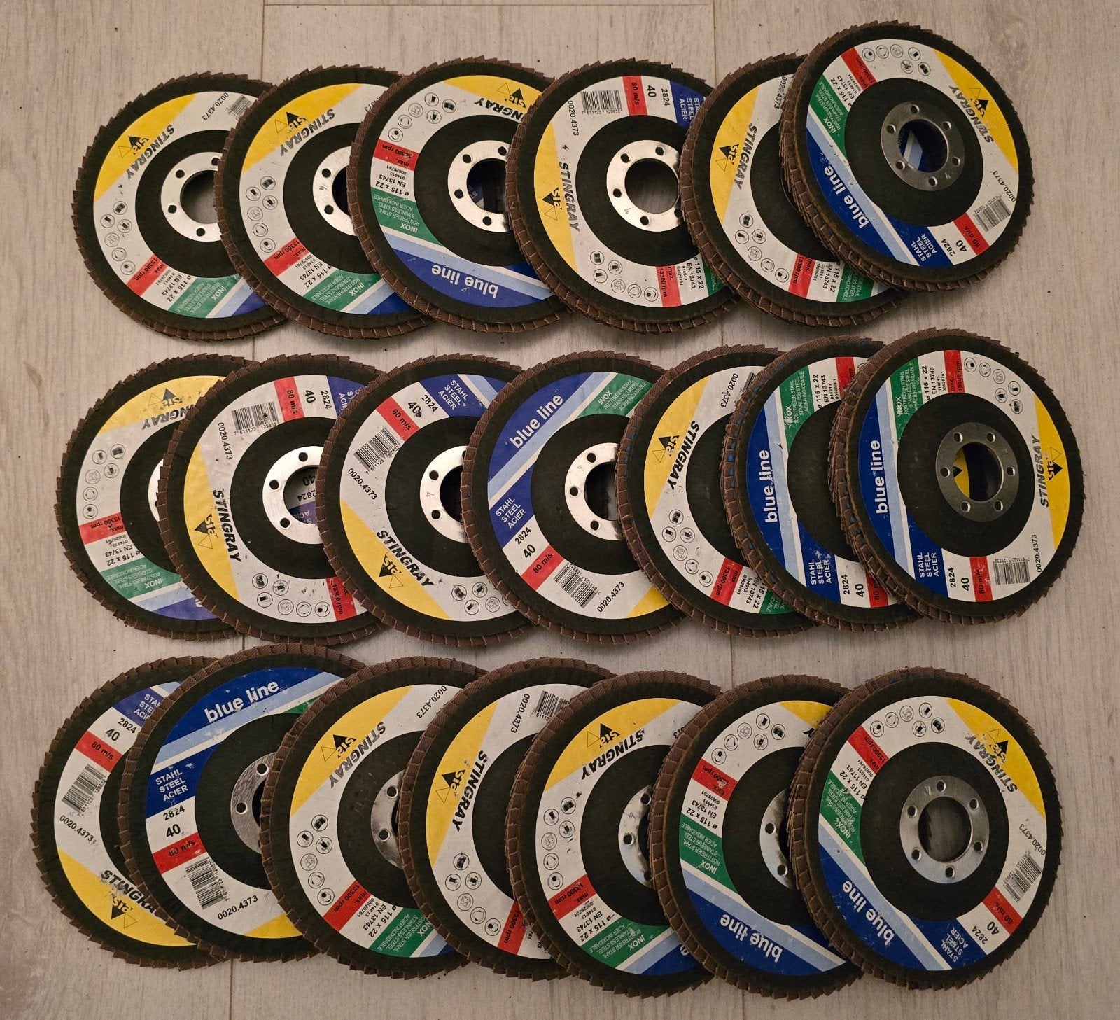 30 stuks lamellenschijven/slijpschijven 115mm en 125mm, Ophalen of Verzenden, Nieuw