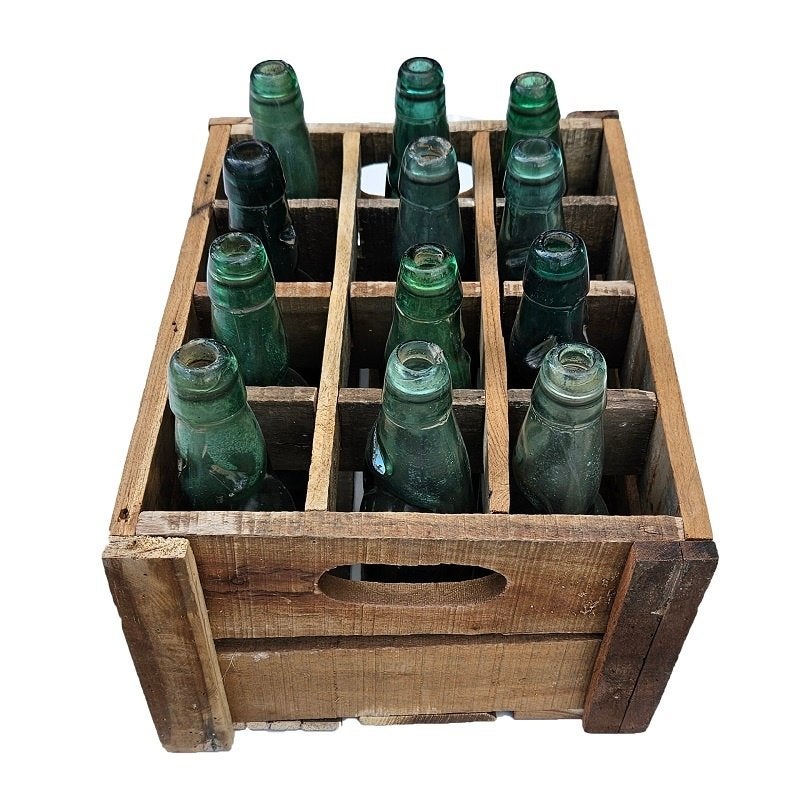 Krat met Flesjes Bierfles Flessenkrat Decoratie Glazen Hout, Ophalen of Verzenden