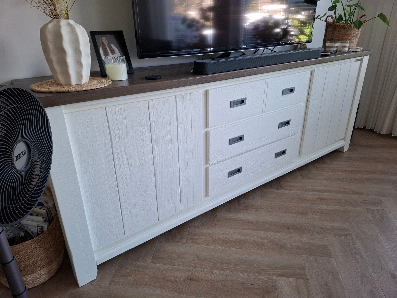 Stijlvol dressoir met lades en deuren - Zo goed als nieuw, Huis en Inrichting, Kasten | Dressoirs, Ophalen, Modern landelijk, Zo goed als nieuw