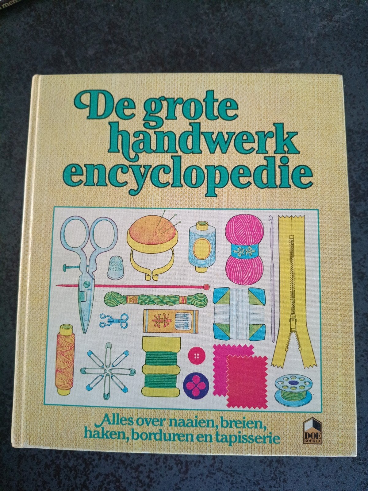 De Grote Handwerkencyclopedie - Naaien, Breien, Haken, Ophalen of Verzenden