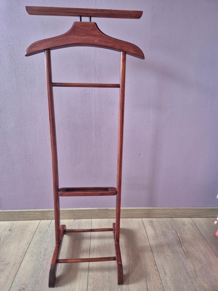 Dressboy hout, Ophalen, Zo goed als nieuw