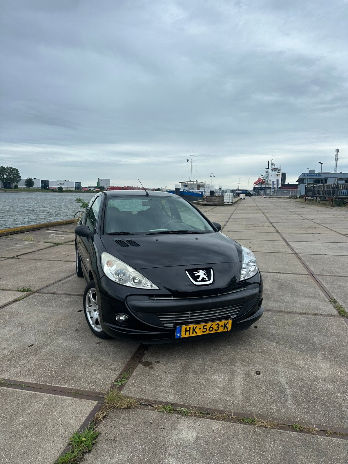 Peugeot 206+ 1.4 3D 2012 Zwart, Auto's, Peugeot, Voorwielaandrijving, 206+, Stof, 4 cilinders