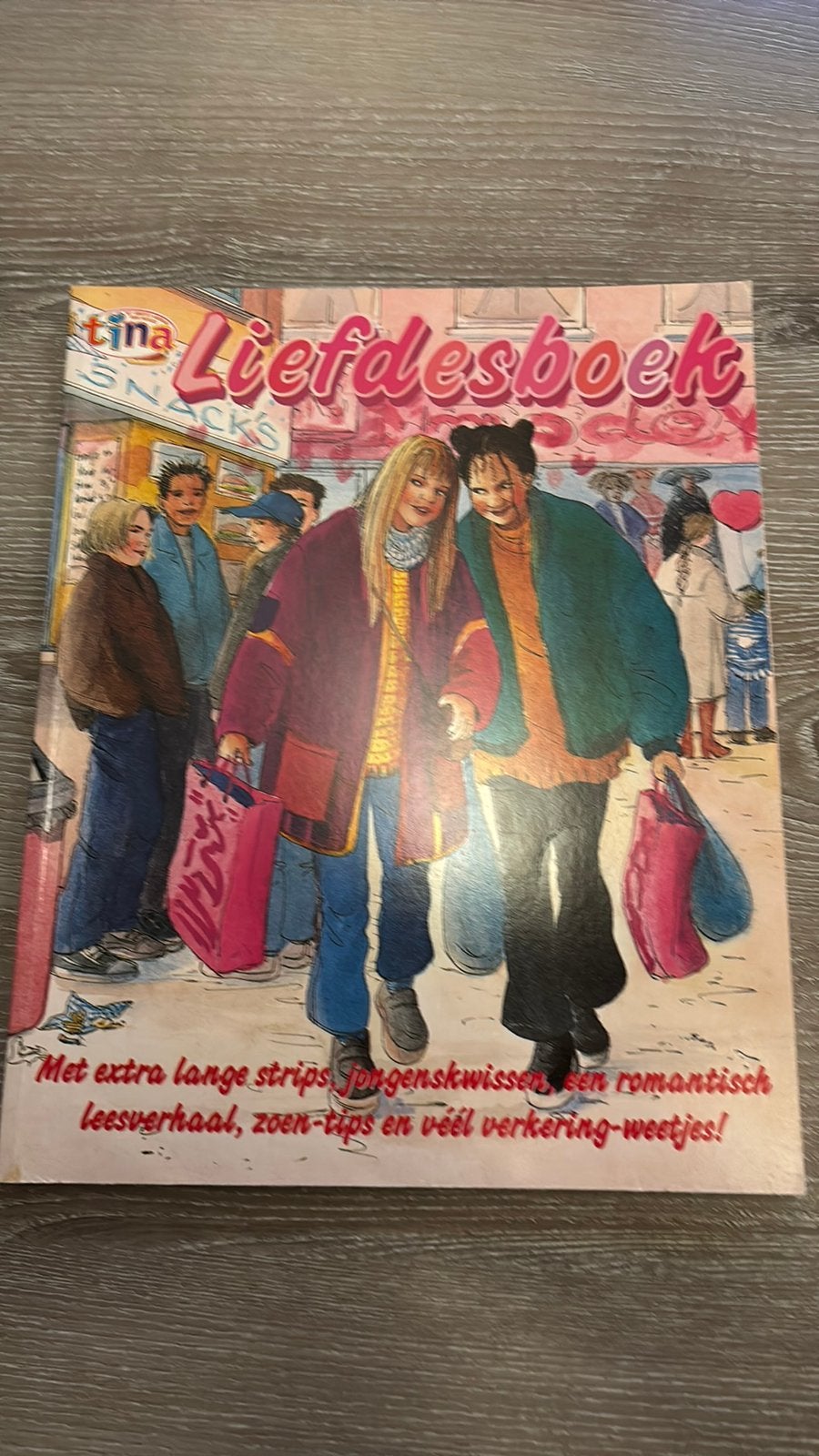 Tina Liefdesboek (1998), Ophalen of Verzenden, Zo goed als nieuw