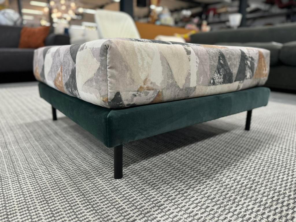 Nieuw Rolf Benz Freistil 183 Voetenbank Stof Design Poef, 125 cm of meer, Vierkant, Ophalen of Verzenden, Rolf Benz