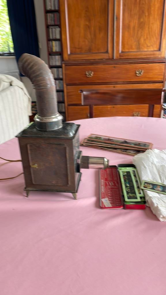 Projector met hele oude voor stellingen, Ophalen of Verzenden, Gebruikt
