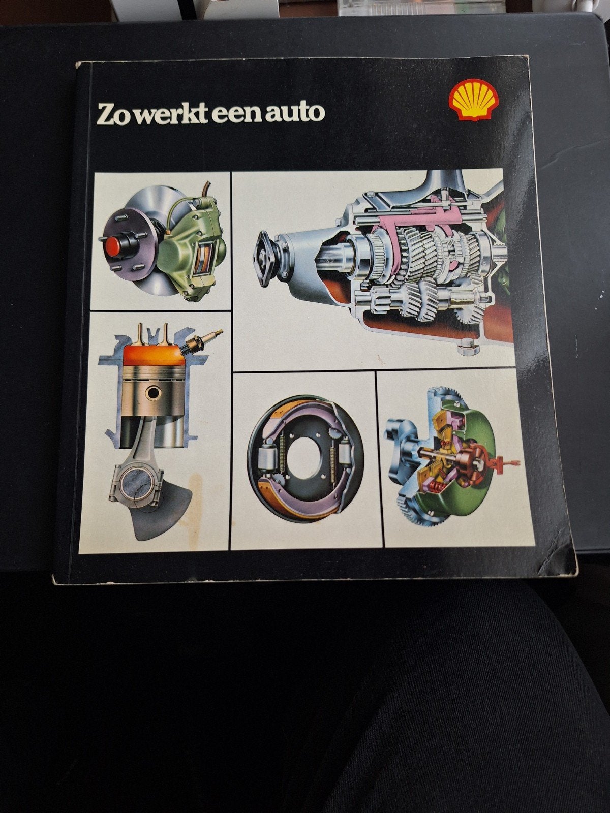 boek : shell zo werkt een auto, Boeken, Ophalen of Verzenden, Gelezen, Algemeen