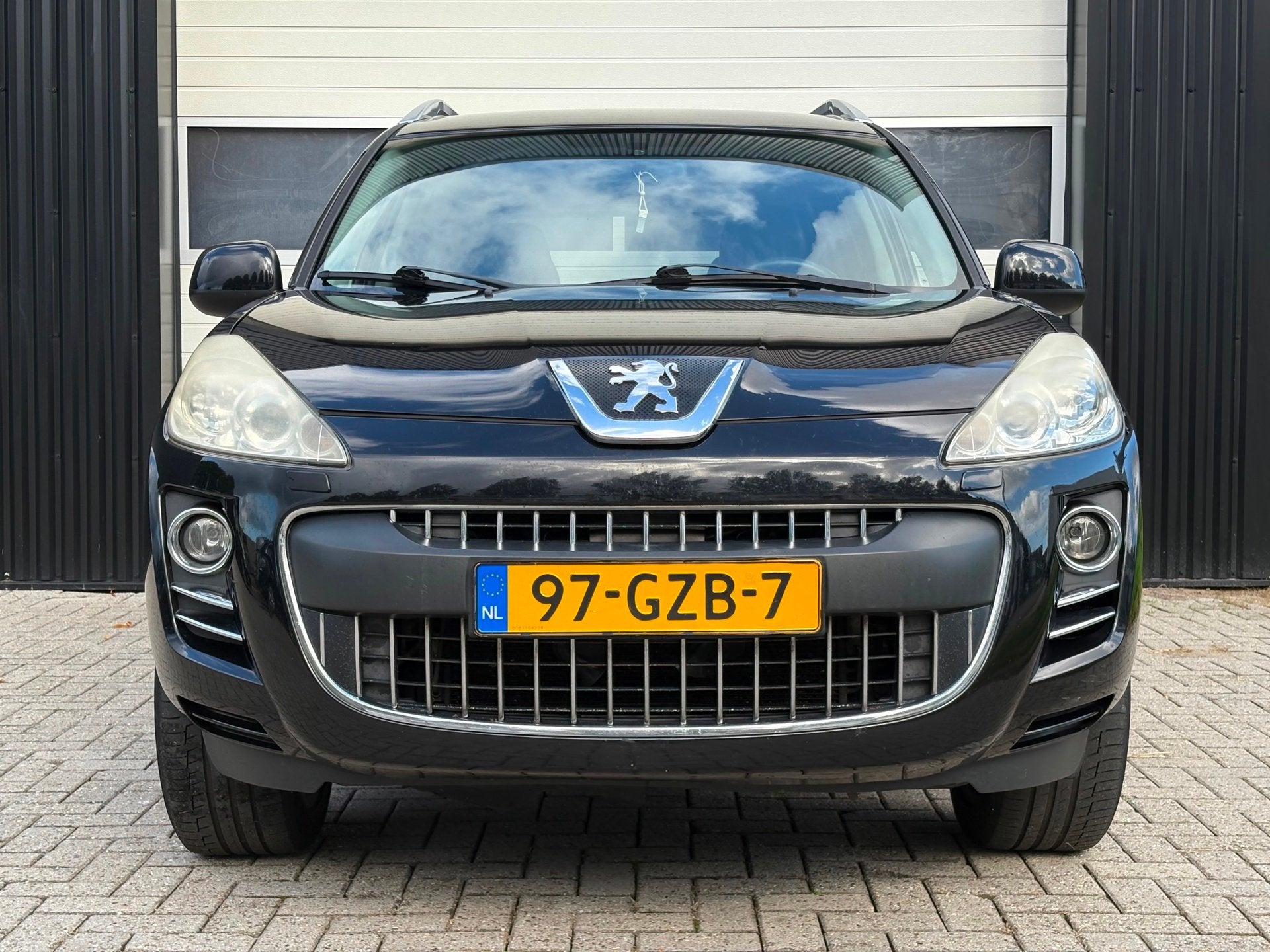 Peugeot 4007 2.4 GT, Auto's, Dealer onderhouden, Gebruikt, Zwart, 4 cilinders
