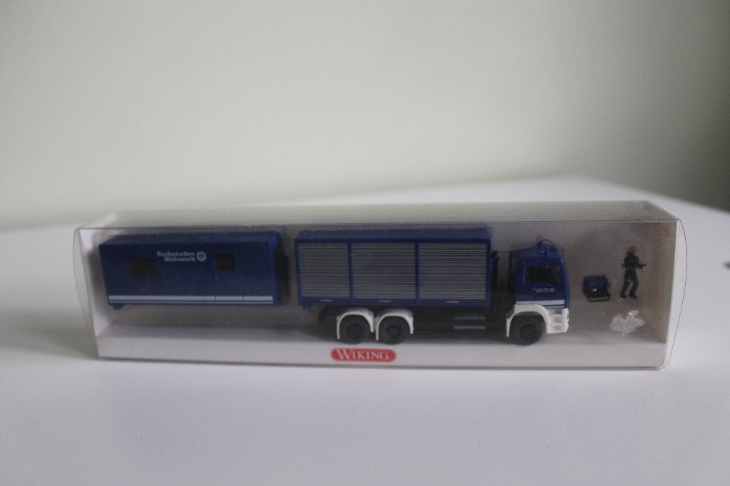 Wiking THW-set met MAN TGS en 2 wisselcontainers, Ophalen of Verzenden, Zo goed als nieuw, Bus of Vrachtwagen, Wiking