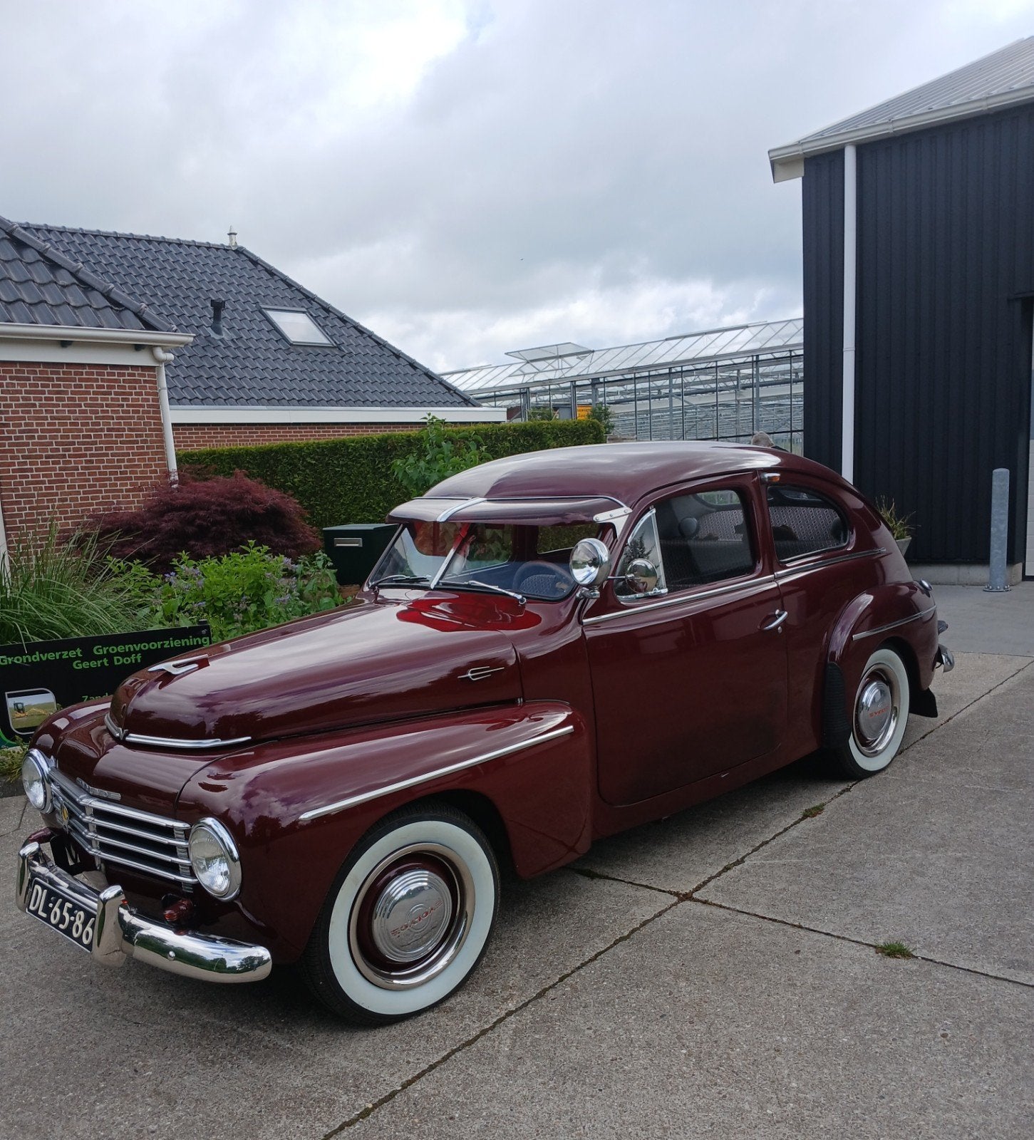 Volvo PV 444ds 1953, 4 cilinders, 1600 cc, 952 kg, 10 km/l