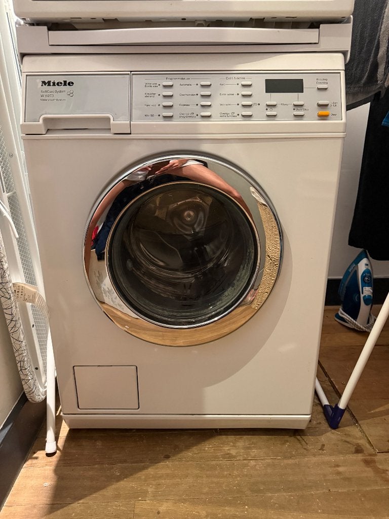 Miele wasmachine, Ophalen, 1200 tot 1600 toeren, Gebruikt, 10 kg of meer
