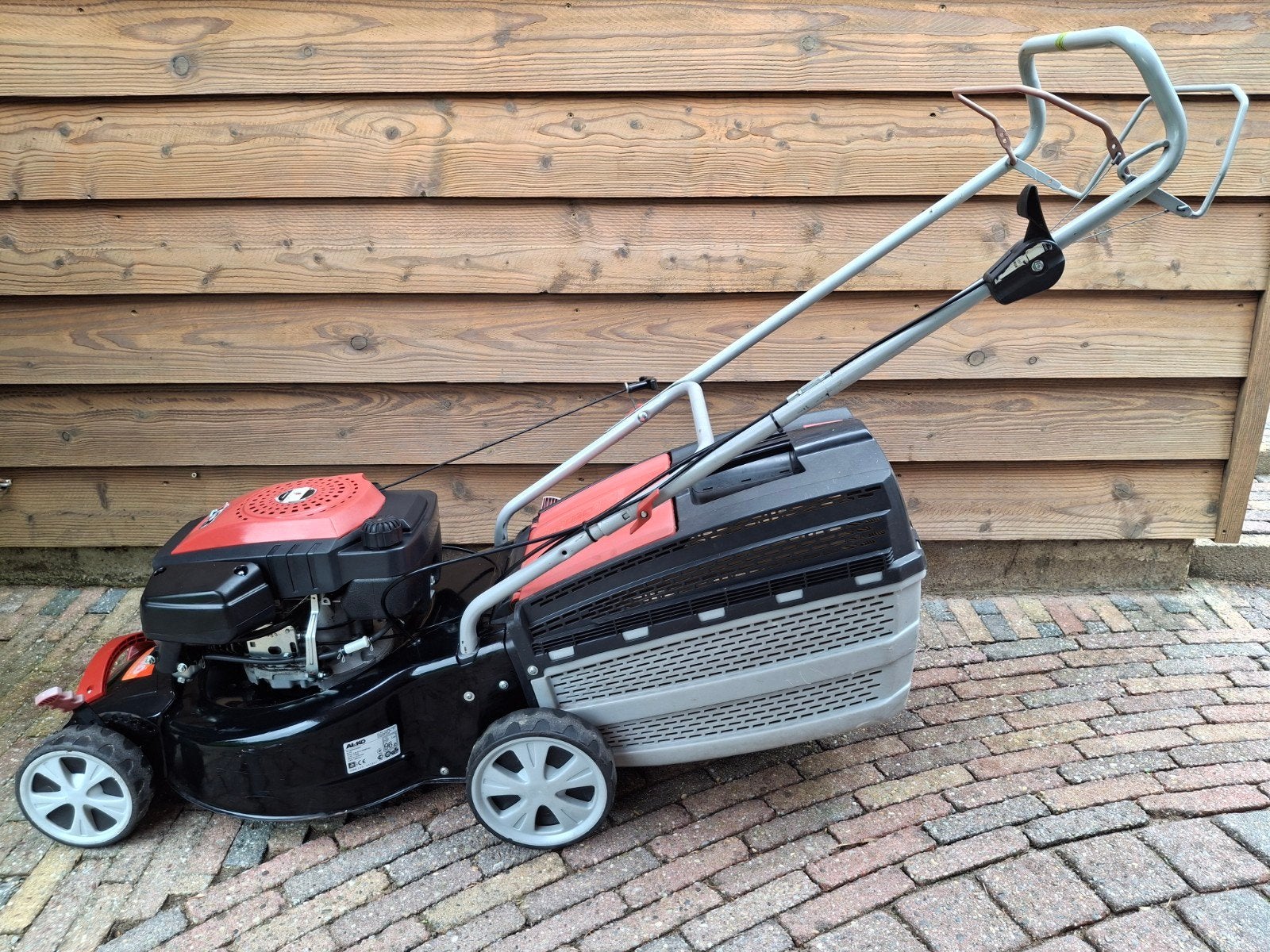 AL-KO Benzine Grasmaaier 46 cm zelfrijdend, Ophalen, Cirkelmaaier, AL-KO, Gebruikt