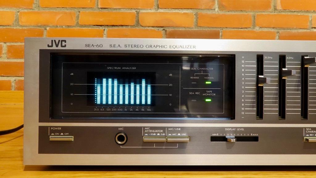 JVC 10 Band Equalizer with Spectrum Analyzer SEA-60, Ophalen, Zo goed als nieuw, Stereo, JVC