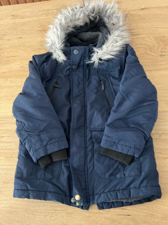 Warme winterjas voor kinderen - Maat 116 cm, Ophalen of Verzenden, Gebruikt, Jongen of Meisje, Jas
