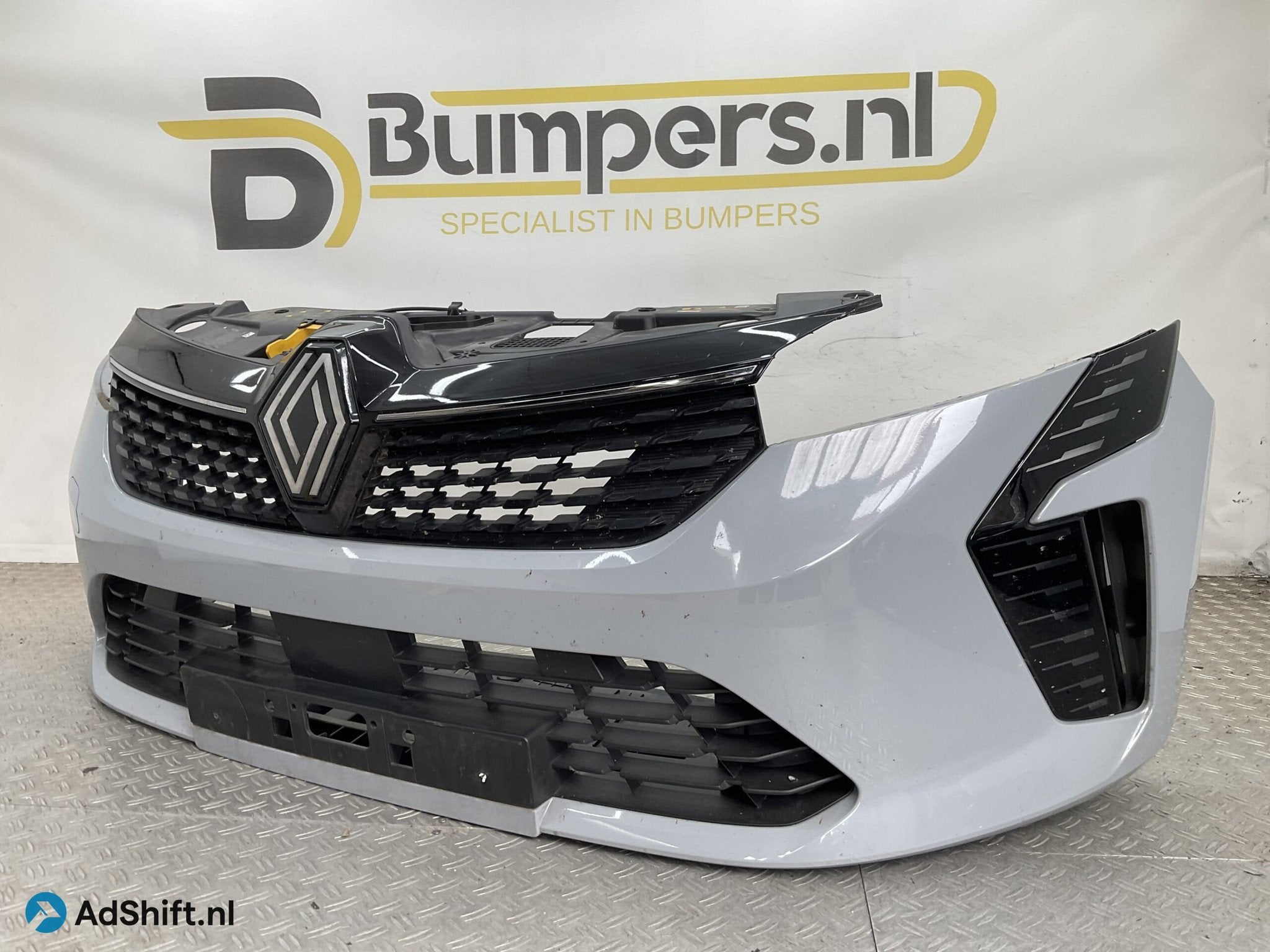 Bumper Renault Clio 5 Facelift 2024-2026 62010M325R Voorbump, Bumper