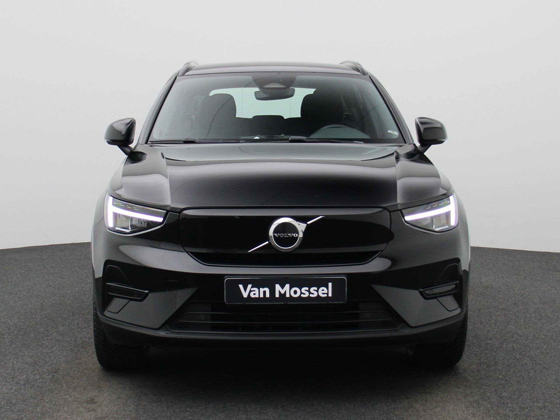 Volvo XC40 Recharge Core | ACHTERUITRIJCAMERA | APPLE CARPLA, Auto's, Volvo, Gebruikt, Automatische klimaatregeling, Zwart, 420 min