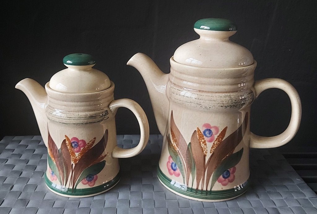 2 Vintage koffie/thee potten : VEB Steingut Elsterwerda, Ophalen of Verzenden