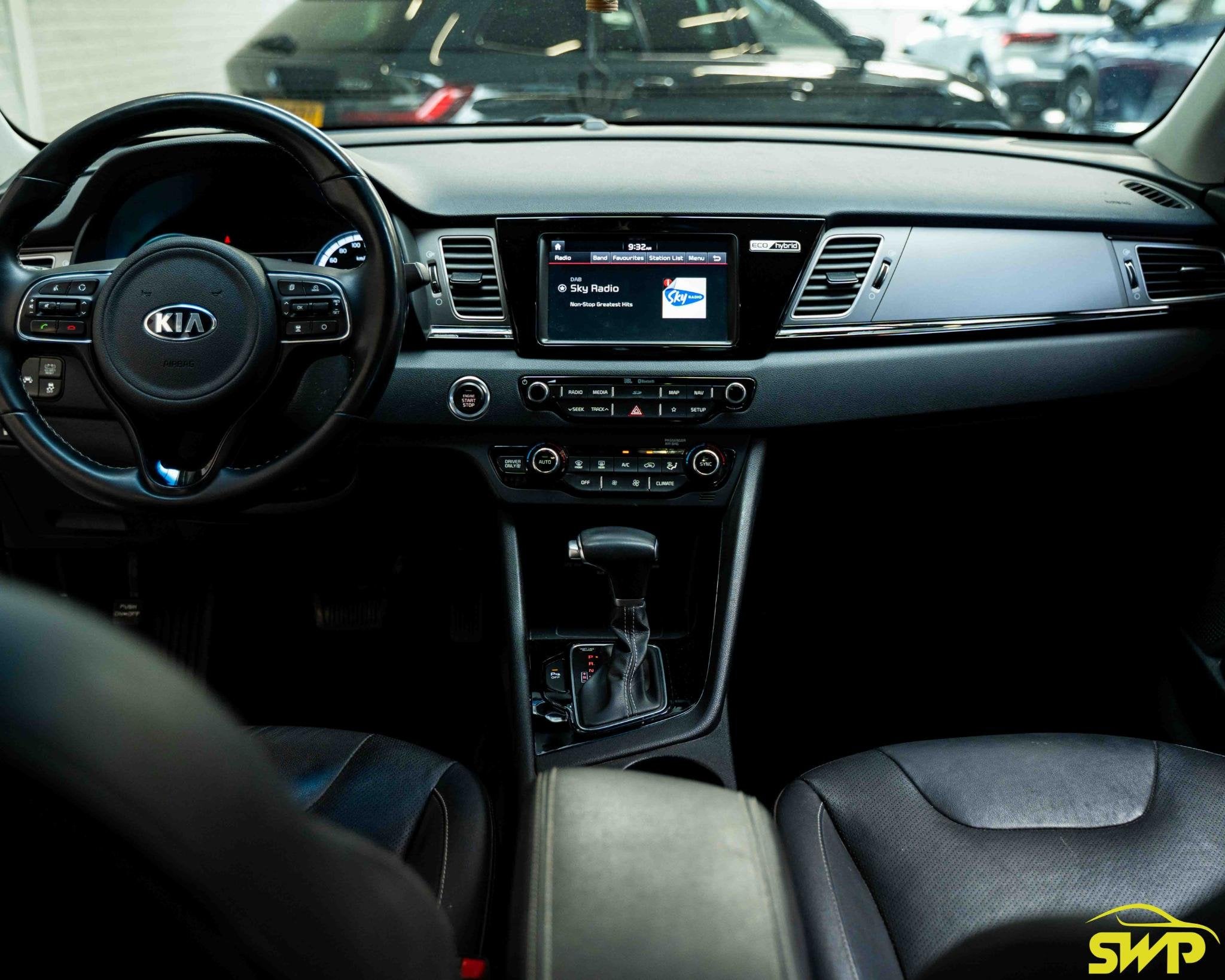 Kia Niro 1.6 GDi Hybrid ExecutiveLine | Leer | Memory | JBL, Auto's, Gebruikt, Euro 6, 2 kWh, Sound system