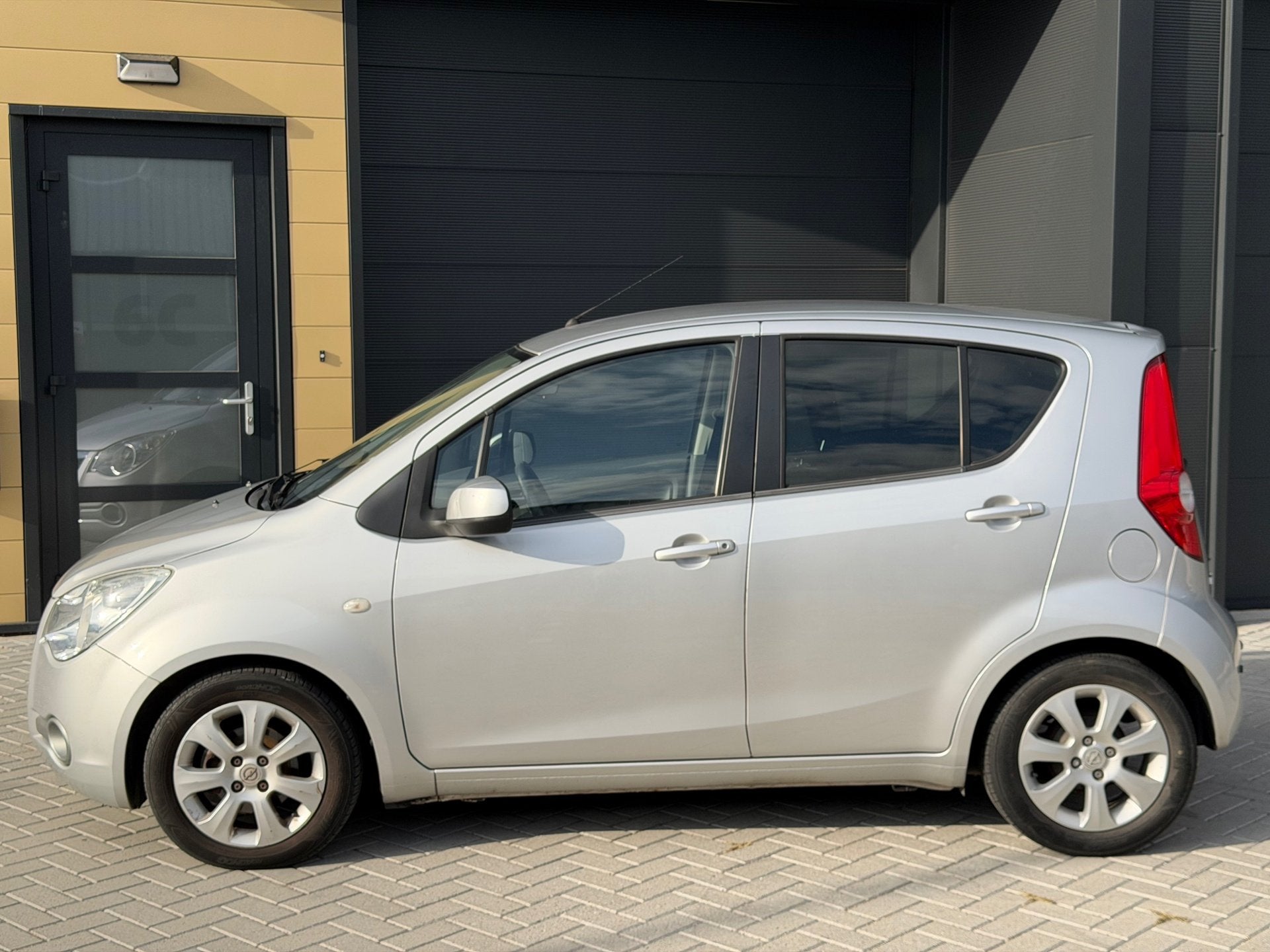 Opel Agila 1.0 Enjoy - Airco - Elektrische ramen - OrigNL -, Auto's, Dealer onderhouden, Stof, Gebruikt, 31 €/maand