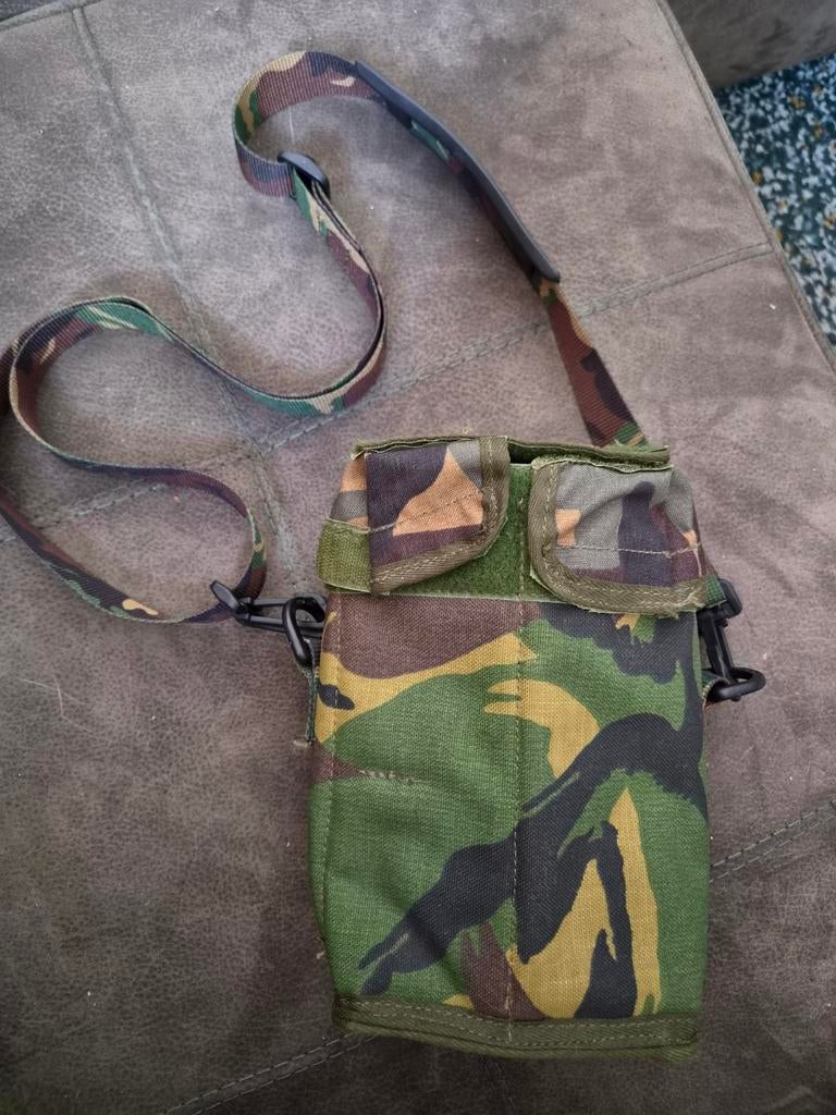 Nederlandse leger radio tas, Verzamelen, Ophalen of Verzenden