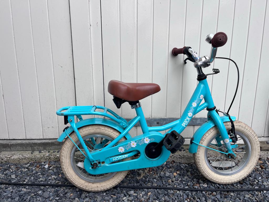 Kinderfiets Puck Nogan - turquoise, Fietsen en Brommers, Fietsen | Kinderfietsjes, Gebruikt, Minder dan 16 inch, Terugtraprem