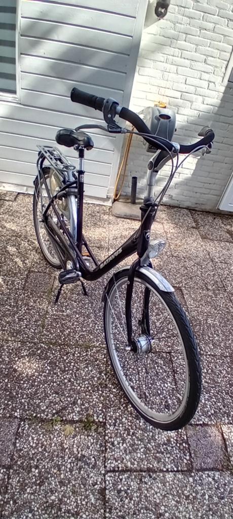 Batavus mambo damesfiets met lage instap en versnellingen, Fietsen en Brommers, Fietsen | Dames | Damesfietsen, Ophalen of Verzenden